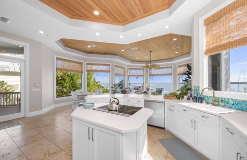 Captiva House | Gulf to Bay Luxury! Stunning Views, Dock, Beach, Pool, Sunsets and Luxury!