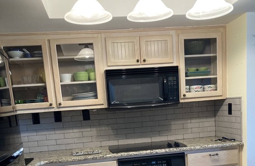 Hudson Condo | Gulf view condo with resort amenities Gulf Island Beach and Tennis Club