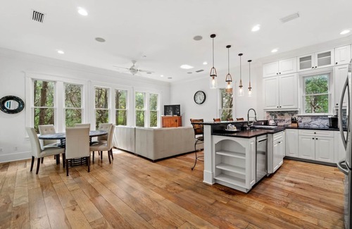 Seawatch House | Gulf Views. 0.2 Miles to the Beach! In the Heart of Seagrove! With Golfcart!