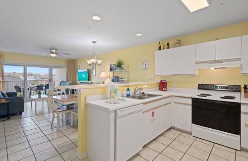 Avalon Beach Estates Condo | Gulf Views, Steps to Gulf + Included Beach Chair Setup ~ Maravilla 1411