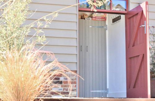 Martlesham Heath House | Gull Farm Barn