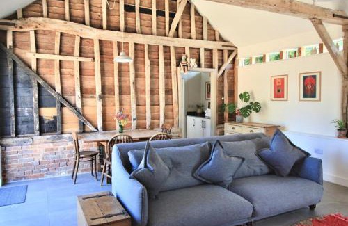 Martlesham Heath House | Gull Farm Barn