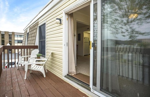 Ocean City Apartment | Gullway Villas 408 Unit 204 condo