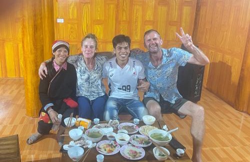 Quan Ba House | Gun homestay