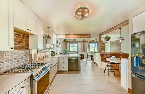 Gunnison House | Gunnison Retreat ~ 3 Mi to Western CO University!