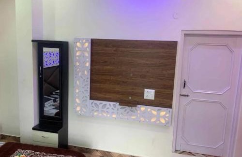 Bullawala House | Guru Sharnam Guest House
