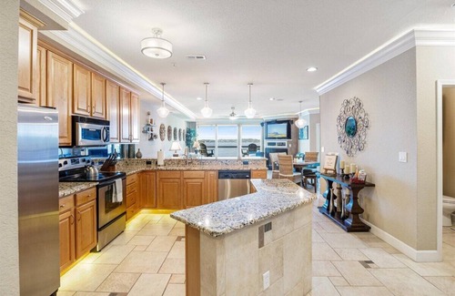 Osage Beach Condo | GWEN'S GETAWAY!, TOP FLOOR! 10 Mile View, Kid Friendly!