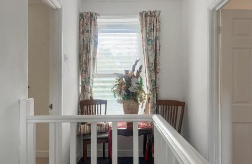 Burry Port House | Gwenynen Fel Cottage