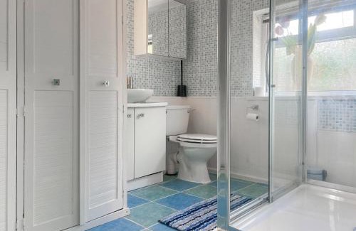 Burry Port House | Gwenynen Fel Cottage