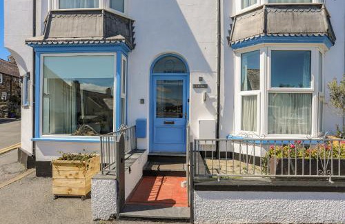 Criccieth House | Gwynle - Criccieth