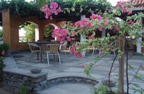 Pottuvil Division 2 Hotel | Gypcey Beach and Surf Resort