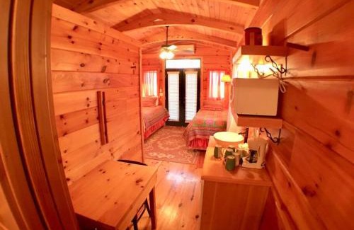 Sevierville House | Gypsy Cottage Near the Smokies #16 Sabina