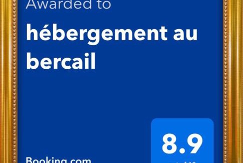 Beaumont-sur-Sarthe House | HÉBERGEMENT au BERCAIL