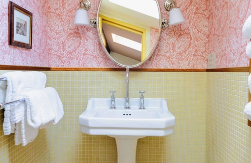 Noailles Hotel | Hôtel Amista Marseille (ancien Hôtel Saint-Louis Vieux Port)