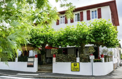 Urt Hotel | Hôtel Auberge l'Estanquet