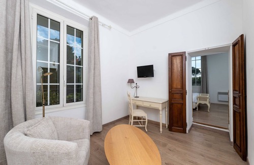 Cap-d'Antibes Hotel | Hôtel Beau Site - Cap d'Antibes