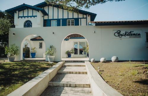 Guethary Hotel | Hôtel Briketenia