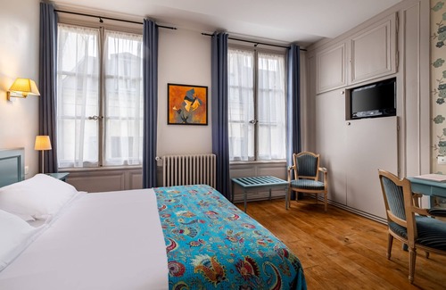 Azay-le-Rideau Hotel | Hôtel de Biencourt