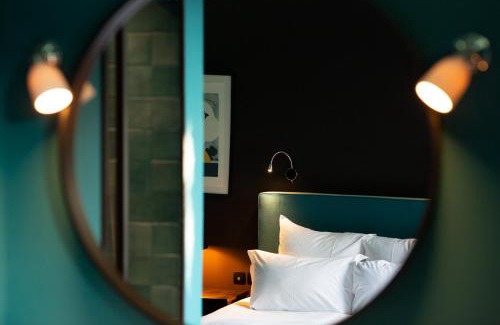 Brive-la-Gaillarde Hotel | Hôtel De Charme Le Chêne Vert