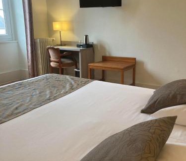 Pouilly-en-Auxois Hotel | Hôtel de la Poste