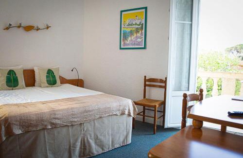 Saint-Raphael Hotel | Hôtel Du Soleil