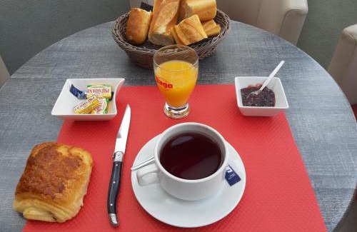 La Haye-Pesnel Hotel | Hôtel Duguesclin