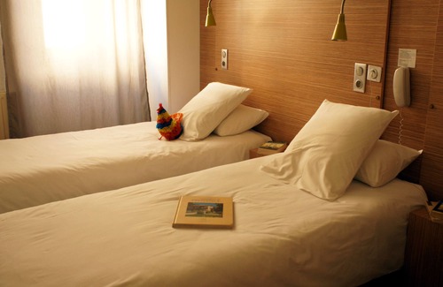 6th Arrondissement Hotel | Hôtel Edmond Rostand