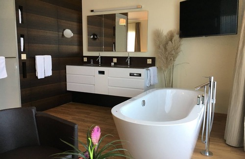 Gland Hotel | Hôtel Glanis