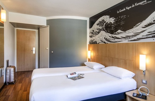 Mouans-Sartoux Hotel | Hôtel Ibis Cannes Mouans Sartoux