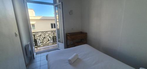 Le Lavandou Hotel | Hôtel L'Oustaou