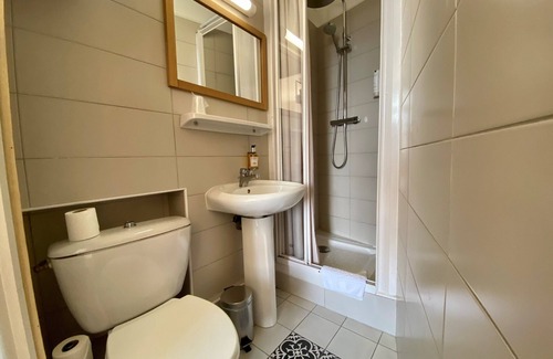 Grasse Hotel | Hôtel La Bellaudière