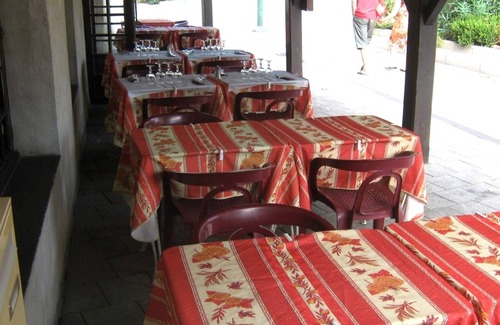 Tournon-sur-Rhone Hotel | Hôtel la Chaumière