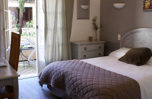 Les Angles Hotel | Hôtel Le Petit Manoir Provence
