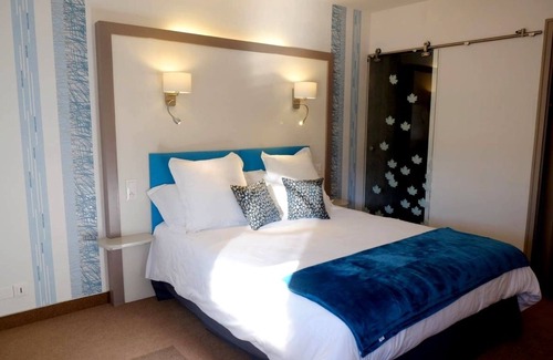 Villersexel Hotel | Hôtel le Relais des Moines