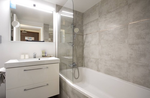 Saint-Jean-de-Luz Hotel | Hôtel Le Relais Saint Jacques