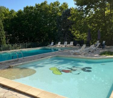 Beaucaire Hotel | Hôtel Le Robinson