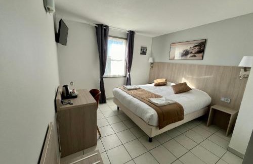 Saintes-Maries-de-la-Mer Hotel | Hôtel Les Arcades