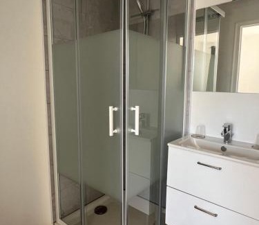 Mios Hotel | Hôtel Restaurant La Tonnelle