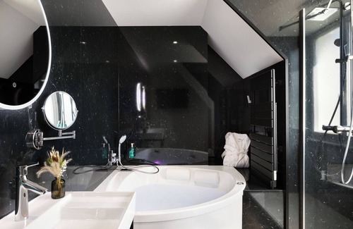 Vannes Hotel | Hôtel & Spa Le Maury, The Originals Boutique, Vannes