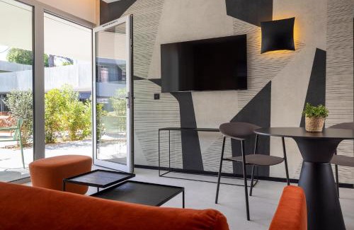 Greoux-les-Bains Hotel | Hôtel Spa Restaurant Villa Castellane