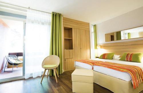 Saint-Jean-Cap-Ferrat Hotel | Hôtel Vacances Bleues Delcloy