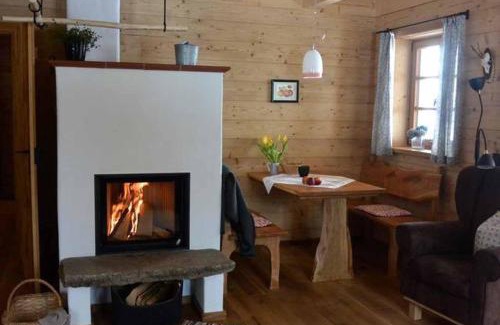 Altnußberg Ski Chalet | Hütten am Waldrand