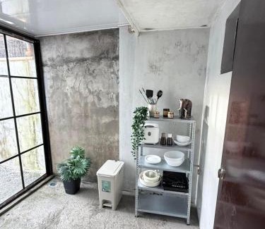 Urdaneta City House | H&K Partner Guest House