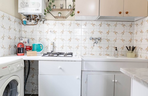 Arma di Taggia Apartment | 𝐇11 [House of Colors] – Parking