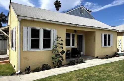 Carpinteria House | H2O Bungalow C
