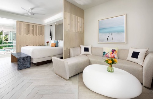 Uptown - Upper Duval Hotel | H2O Suites - Adults Only