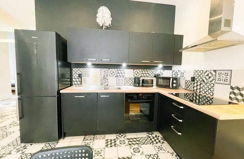Secteur 1 Apartment | #H9 | Le spacieux de la Gare ♟| Large T4 fully equipped |Gare de Grenoble