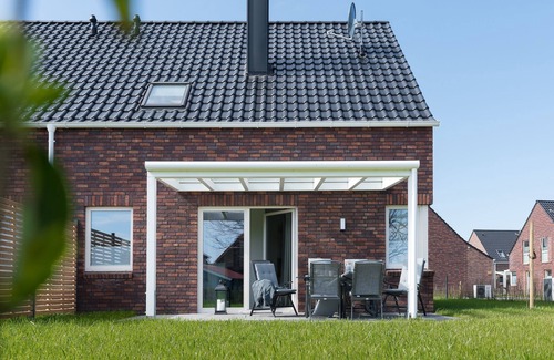 Butjadingen House | Haus Meerperle - Experience hygge. Sauna. Fireplace. Dogs welcome.