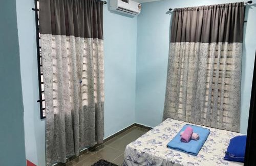 Kawasan Perindustrian Chendering House | Habib Homestay