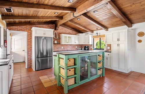Templeton House | Hacienda Buena Vida and Casita in Central Coast Wine Country